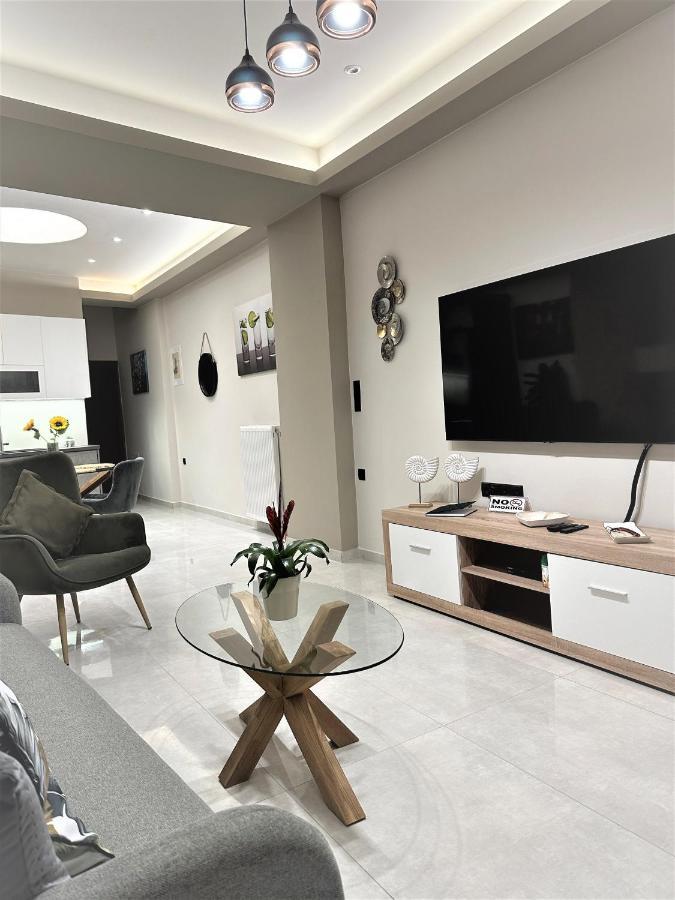 Menda Suite Iraklion Buitenkant foto